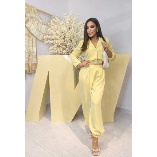 MISSQ CSIPKE EGYUTTES ZAKO SARGA